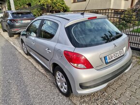 Peugeot 207 1.4 Hdi Trendy Mint. - 6