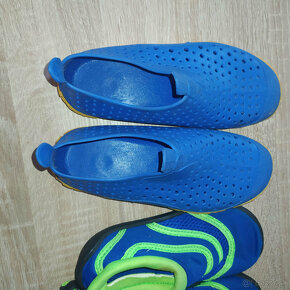 Takmer nové vodné topánky gumené modré vodné topánky v.31,32 - 6