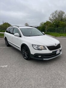 Škoda Superb Combi 1.6 TDI Dsg Outdoor - 6