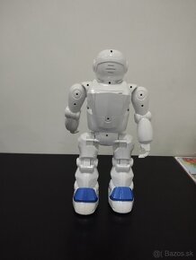 Robot - 6