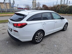 Hyundai i30 1.0T-Gdi Combi Trikolor Comfort GO - 6