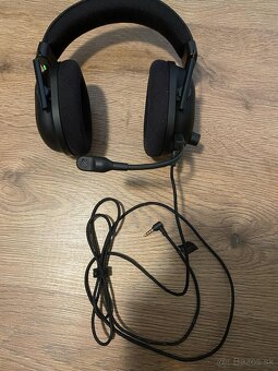 Blackshark V2 RAZER multi platform wired headset - 6