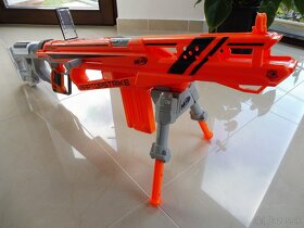 Predám puśku Nerf Accustrike Raptrostrike - 6