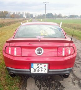 Ford Mustang 5.0 GT - 6