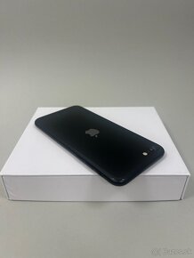 Apple iPhone 8 64GB Black - 6