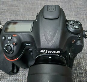 Nikon D5 - 6