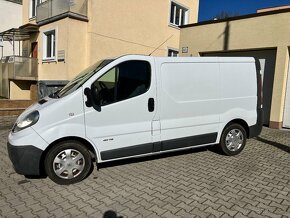 Renault Trafic 2.0 DCi - 6