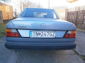 Mercedes w124  260e - 6