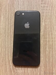 iPhone 8 / 256GB škrabance na displeji - 6