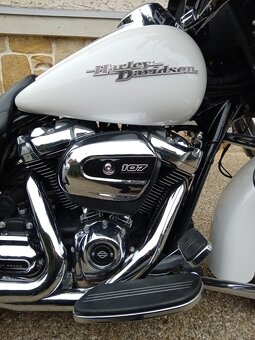 Harley - Davidson FLHXS Street Glide - 6