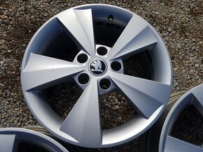 5x112 r16 hliníkové disky Skoda Octavia - 6