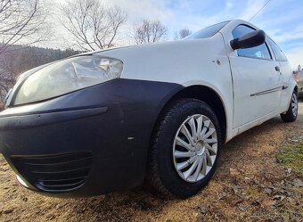 Fiat Punto 1.2 - 6