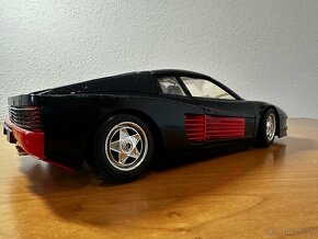 Ferrari Testarossa 1984 1:18 BBurago prefarbená - 6