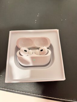 Apple AirPods Pro (2nd generation) USB-C - 6