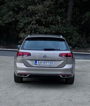 VW Passat Variant R-Line 2.0 TDI DSG - 6