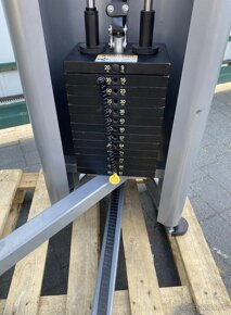 Nautilus legpress - 6