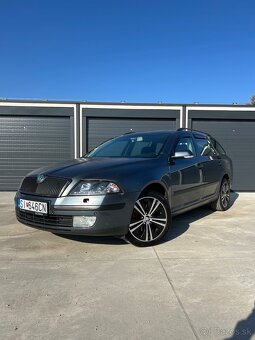 Škoda Octavia 2 2.0TDI DSG - 6