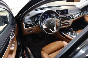 BMW Rad 7 740d xDrive A/T - 6