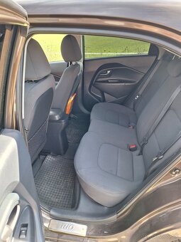 KIA Rio 1.4 - 6