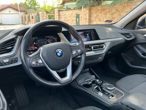 BMW rad 1 120d X-Drive automat Panorama  140 kW - 6