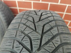 Zimné pneumatiky 195/65 R15 a disky 5x105 6Jx15 - 6