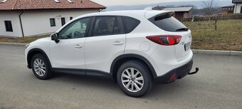 Mazda CX-5  2,2 DIESEL Automat, 4×4 110KW , biela metaliza - 6