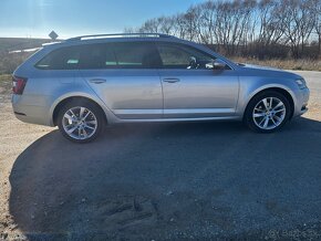 Škoda Octavia Combi 2.0 TDI Style - 6