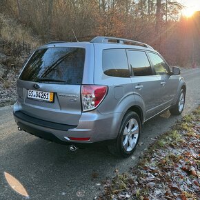 Subaru Forester 2.0 4x4 - 6