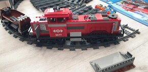 LEGO VLAK 3677, Red Cargo Train - 6