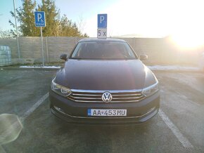 Volkswagen Passat - 6