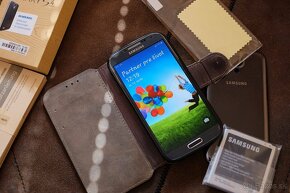 Samsung S4 S3 S2  príslušenstvo: baterky nabíjačky puzdrá - 6