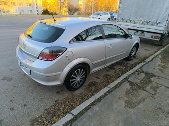 Opel astra gtc - 6