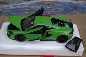 1:18 McLaren 570 - 6