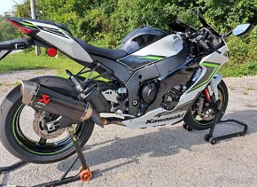 Kawasaki ZX-10r - 6