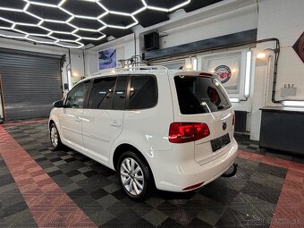 Volkswagen Touran 2.0 TDI Highline 7miest. - 6