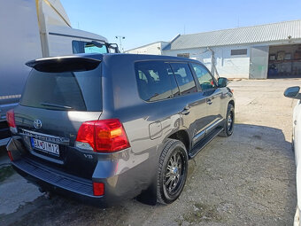 TOYOTA LAND CRUISER 4,5 D - 6