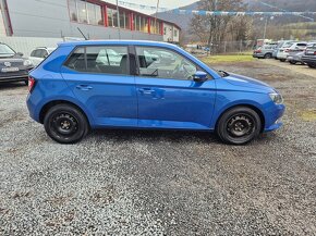 Škoda Fabia 1,4 TDi 66 kW Elegance 5°manuál - 6