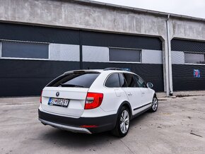 Škoda Superb Scout combi 125kw 4x4 DSG - 6