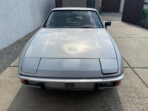 Porsche 924 - 6