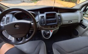 Opel vivaro 2.0 - 6