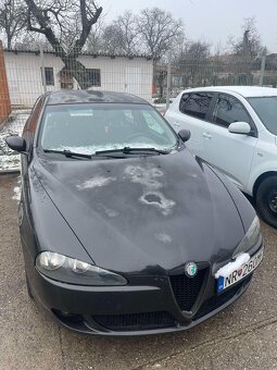 Alfa Romeo 147 1.9JTD 88kw - 6