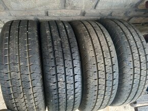 215/65 R16C  Maxilla2 - 6