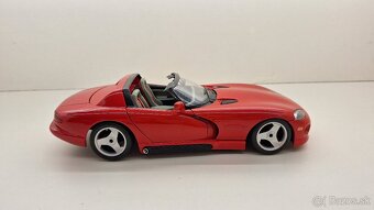 1:18 DODGE VIPER RT/10 - 6