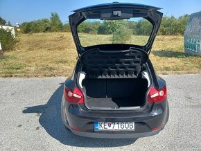 Seat Ibiza Sport Coupé 1.6 16V Sport - 6