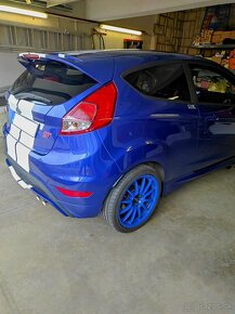 Ford Fiesta ST 180 - 6