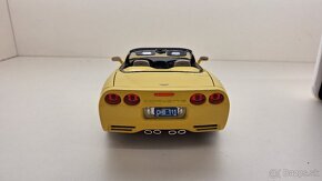 1:18 CHEVROLET CORVETTE  C5 - 6