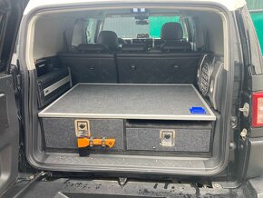 Toyota FJ Cruiser 4,0i automat - 6