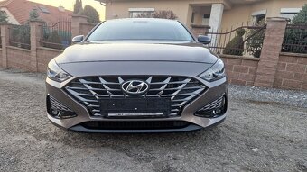 Hyundai i30 1,5 GDi 117kW Edícia 30, 12700km - 6