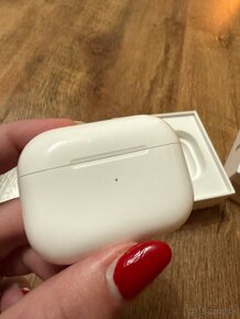 Apple AirPods Pro 1st generation - 6