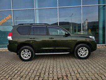 TOYOTA LANDCRUISER 3.0D ●4x4●AUTOMAT●SLOVENSKÝ PÔVOD● - 6